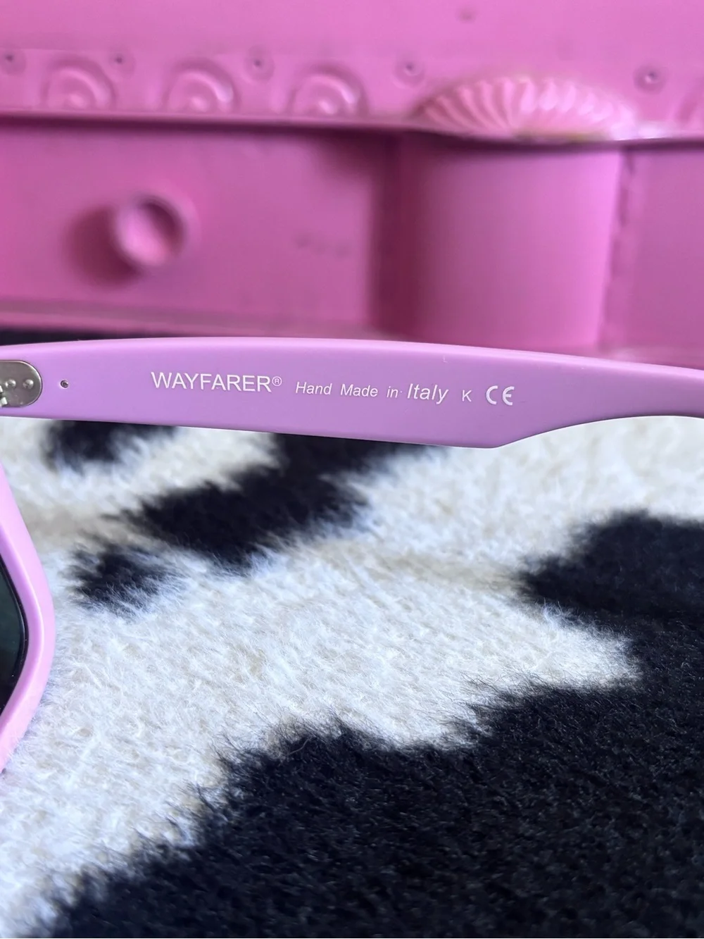 Ray-Ban Pink Wayfarer Sunglasses